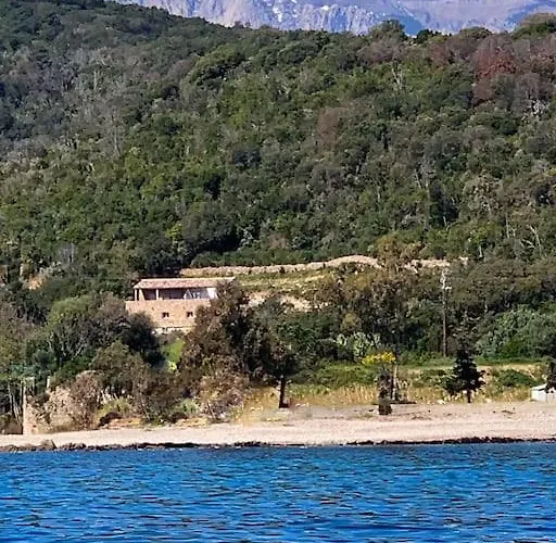 Falcone Marinu ***** Villa Kamiesch
