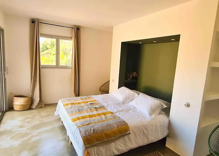 Falcone Marinu ***** Villa *
