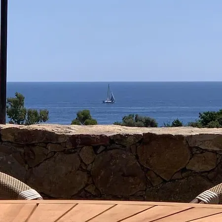 Falcone Marinu ***** Villa