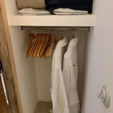 Falcone Marinu ***** *