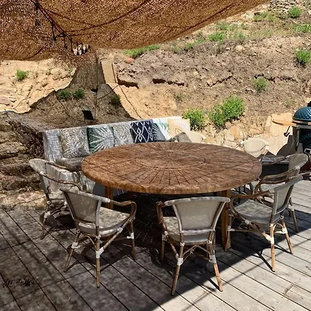 Falcone Marinu ***** * Kamiesch