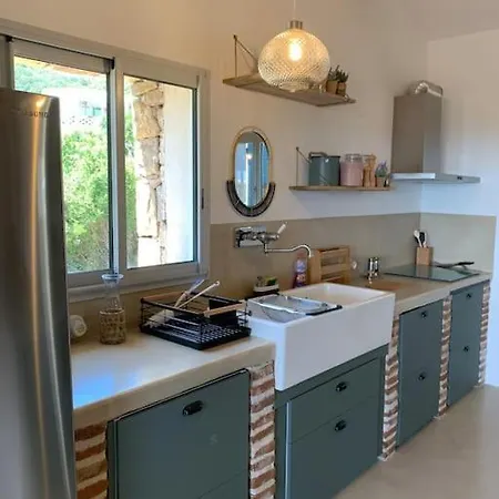 Falcone Marinu ***** Kamiesch