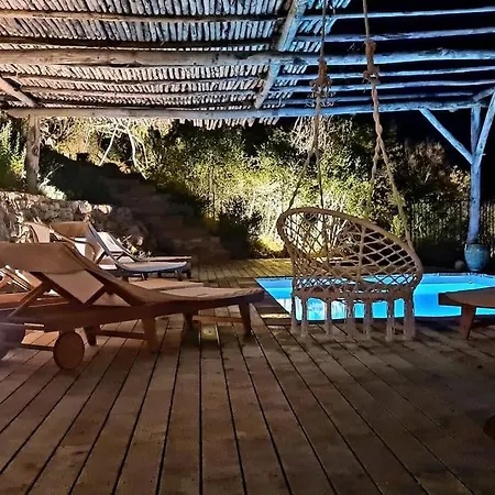 Falcone Marinu ***** * Kamiesch