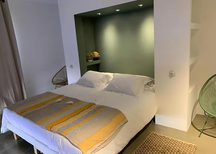 Falcone Marinu ***** * Kamiesch