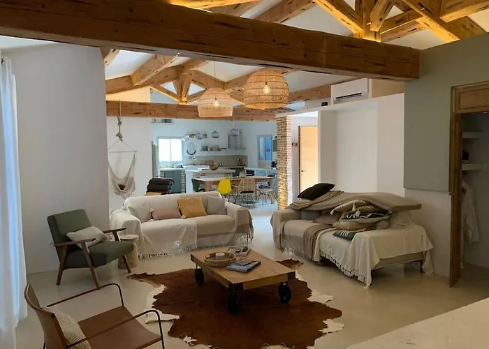 Falcone Marinu ***** * Kamiesch