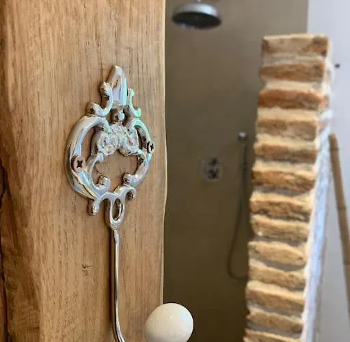 Falcone Marinu ***** *