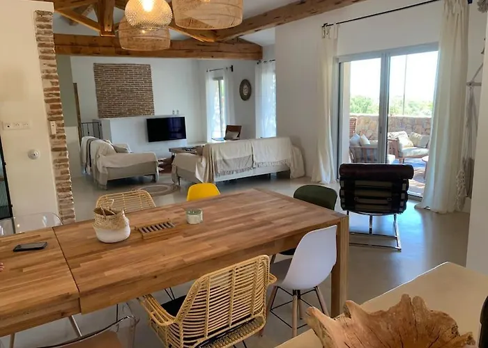 Falcone Marinu ***** Kamiesch