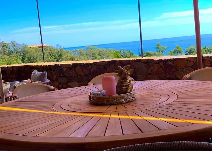 Falcone Marinu ***** Villa *