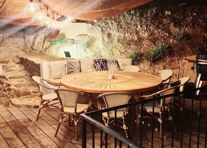 Vila Falcone Marinu ***** *